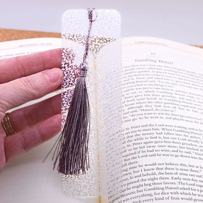 White Lace Bookmark