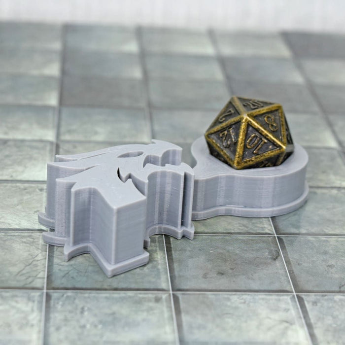 Caster Gift Beverage Holder Dungeons and Dragons — GriffonCo Shoppe LLC