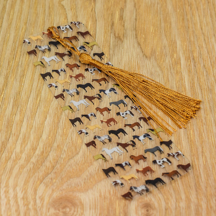 a wooden table topped with lots of dogs on it
